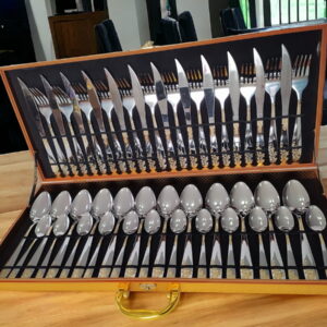 Set tacam 48 piese cu flori