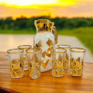 Carafă aurie cu 6 pahare din sticlă
