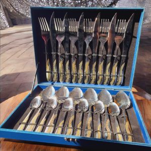 Set tacâm 24 piese cu model