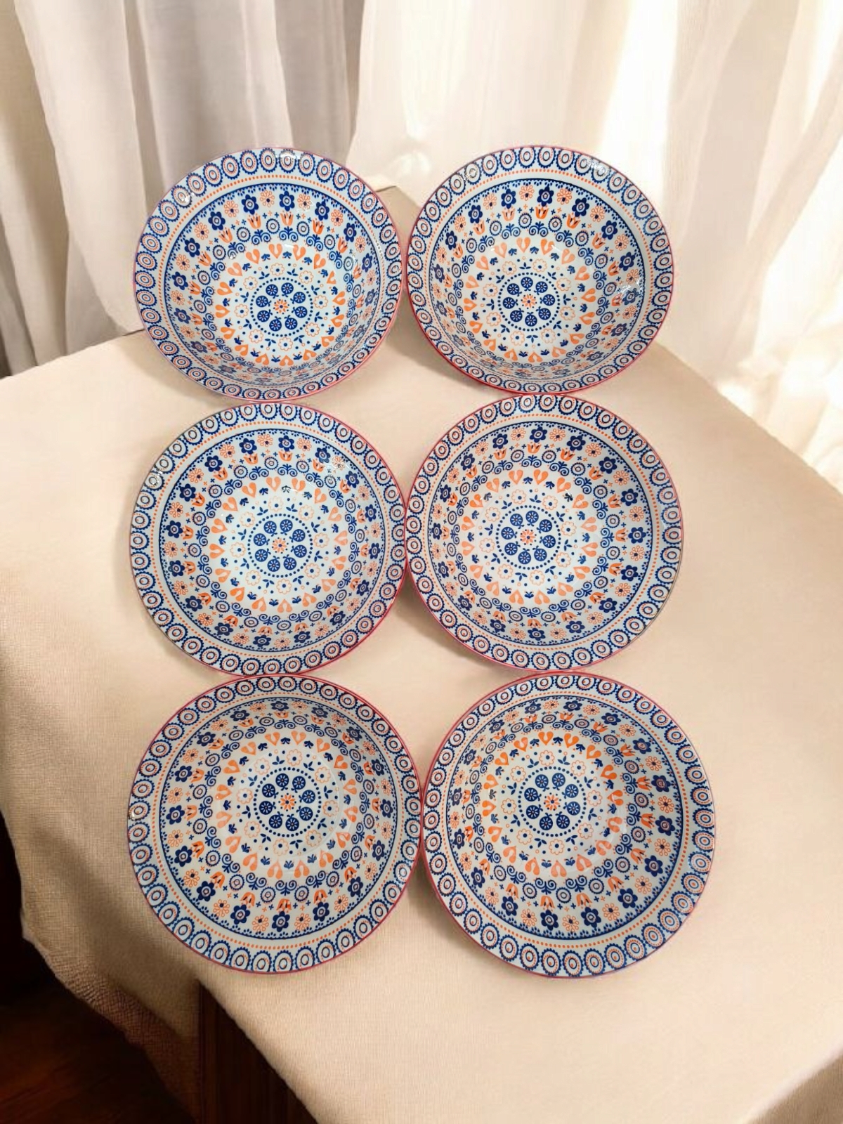 Set 6 boluri ceramice multicolore tradiționale Set 6 boluri ceramice multicolore tradiționale