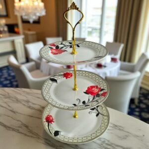Etajeră din ceramică și suport metalic auriu 37 cm